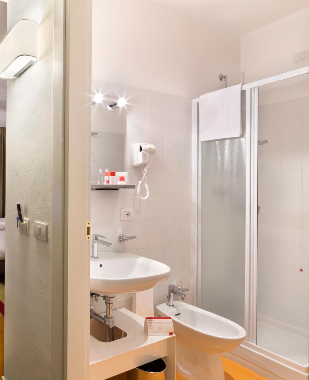 Unaway Hotel Fabro Luaran gambar